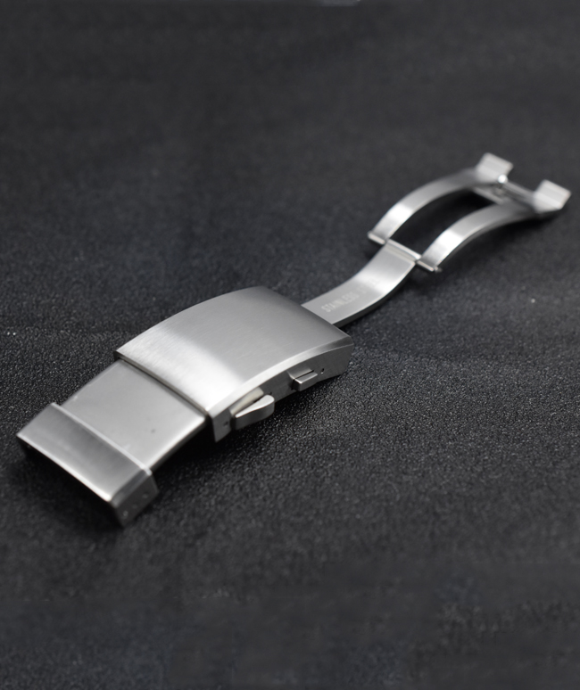 Extensive Solid Steel Diving Buckle