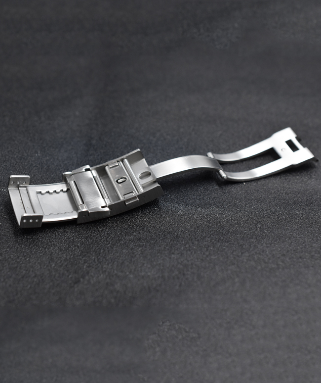 Extensive Solid Steel Diving Buckle